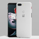 Vuelven a cazar a OnePlus mandando tu IMEI y cuenta bancaria a servidores chinos