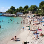 Prisión para pareja británica que fingió intoxicación [En]