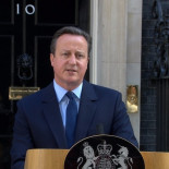 David Cameron dimite (ENG)