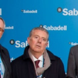 Colau rescinde el acuerdo publicitario del Ayuntamiento de Barcelona (5 millones de euros) con el Grupo Godó