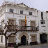 "No colgaré la bandera española hasta que vengan y me obliguen»