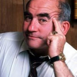 Muere Ed Asner, protagonista de la mítica serie Lou Grant