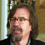 Daniel Raventós: “La renta básica universal eliminaría casi de golpe la pobreza y es posible”