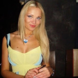 Dinero, rusas y actores porno