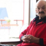 Un aficionado al fútbol suizo va al baño en el estadio de Milán y tarda 11 años en volver a casa [IT]