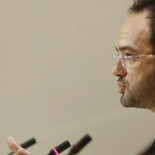 El PSOE no pedirá a Chaves y Griñán que dejen sus escaños