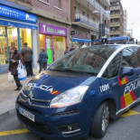 Un estadounidense intenta sobornar a agentes de la Policía con 10 euros