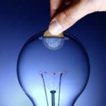 El 'prime-time' de la luz; seis horas que pueden disparar tu factura eléctrica