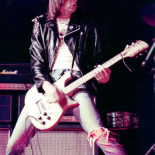 Trabajos desempeñados por diferentes estrellas del rock antes de triunfar en la música