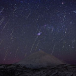 Las gemínidas sobre el Teide, imagen del día de la NASA