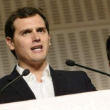 Rivera rechaza la paridad y propone eliminar subvenciones a sindicatos y patronal