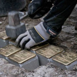 El memorial descentralizado más grande del mundo a las víctimas del holocausto no para de crecer en 22 países de Europa