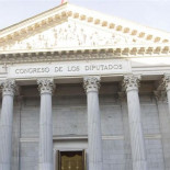 El Congreso plantea poner un distintivo a los comercios de mujeres en Camino de Santiago