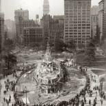 Un barco de guerra en el centro de Nueva York