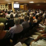 Huelga indefinida en las farmacias alicantinas por los impagos de la Generalitat