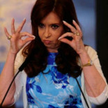 Nisman fue “ejecutado” de rodillas en el suelo del baño y así lo confirmarían la autopsia y pericias balísticas