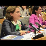 Enfrentamiento entre el eurodiputado popular Carlos Iturgaiz y Ada Colau en el Parlamento Europeo