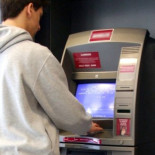 Un error masivo del BBVA provoca el cobro duplicado de domiciliaciones a clientes de diversos bancos