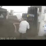 Los peligros de echar gasolina en Rusia