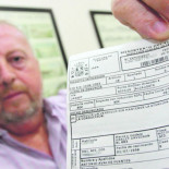 Se cae con la moto y le multan por distracción