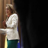 Cospedal ﬁcha como alto cargo a un exfalangista