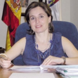 La ex consejera socialista de Sanidad extremeña consigue una plaza que ella misma convocó