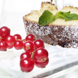 Receta de Bizcocho de yogur y frutas