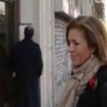 Ana Botella acudiendo a la peluquería en coche oficial