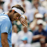 Bautista da la sorpresa y elimina a Del Potro