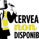 Debilitar países mediante la manipulación de la democracia