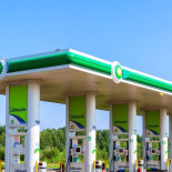 Una gasolinera prohibe calentar orina en el microondas