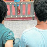 Estudiantes de instituto de Baleares: "Cuando el policía me llevaba al sótano pensaba que me reventaría" [CAT]