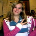 Chica de 13 años se suicida después de que circularán unas fotos suyas en topless [en]