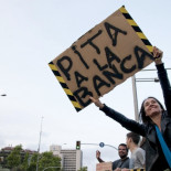 "CaixaBank", "La Caixa", "la suya"... (CAT)