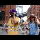 Emigrantes cantando en Nueva York: “Mi voto me lo robaron”