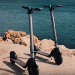 El borrador que está preparando la DGT equiparará algunos patinetes eléctricos con ciclomotores