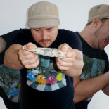 Los 23 hábitos más extraños que cogerás después de vivir en 23 países diferentes [ENG]