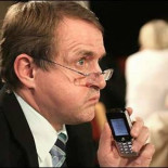 Plantón a la primera ministra de Islandia por ser lesbiana