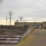 Lanzan un artefacto incendiario contra la residencia oficial del presidente Feijóo [gal]