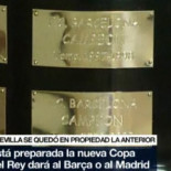 El trofeo de la Copa del Rey, con textos grabados en Comic Sans… para la eternidad