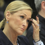 El juez Velasco abronca a Cifuentes por no enviarle 11 facturas de pagos al 'conseguidor' de Púnica