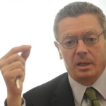 Alberto Ruiz-Gallardón: «La malformación del feto no será ya un supuesto para abortar»