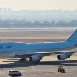 El sobrecargo insultado por la vicepresidenta de Korean Air tuvo que arrodillarse para pedir perdón [ENG]