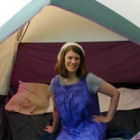 La feminista que vivió un año entero siguiendo la Biblia a rajatabla