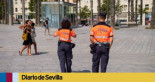 Sevilla recupera la figura del sereno para mejorar la convivencia en las calles