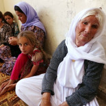 40.000 Iraquís no musulmanes sitiados en las montañas por ISIS, al borde de la muerte (Eng.)