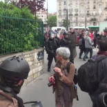 La policía francesa lanza una granada sin avisar. Un herido grave