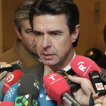 El Gobierno permitirá parar centrales de gas para aliviar a las eléctricas