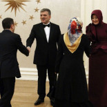 Los militares plantan a la esposa del presidente turco por llevar el velo islámico