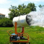 Pekín usa ambientadores gigantes para tapar el hedor de los vertederos